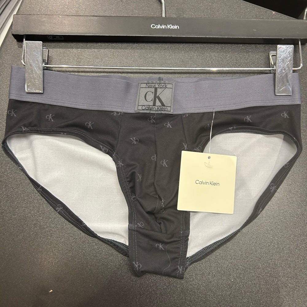 Calvin Klein | Brushed Microfiber Stretch Hip in black cK logo new